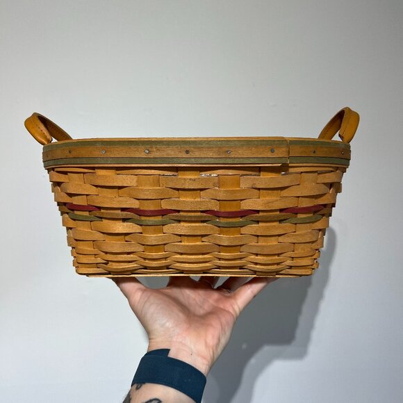 Longaberger Woven Traditions Bread Basket, Made in Ohio in 2001 - Picture 1 of 5
